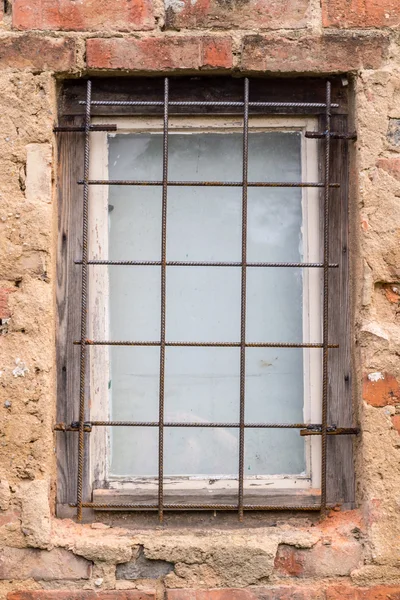 Window with bars — Stock Photo, Image