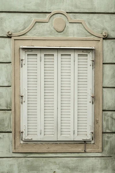 Historical window — Stock Photo, Image