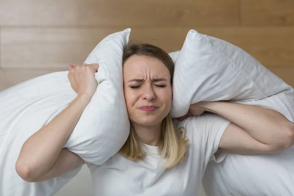 Pareti Sottili Casa Piatte Senza Isolamento Acustico Lavori Riparazione Vicini — Foto Stock