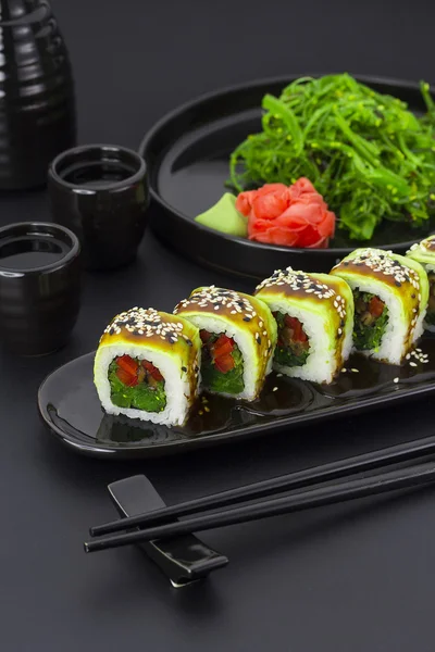 Japanische Küche. Sushi. — Stockfoto