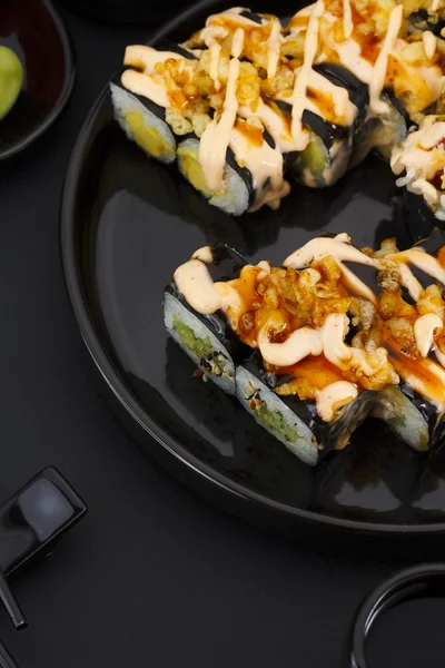 Dania kuchni japońskiej. Sushi. — Zdjęcie stockowe