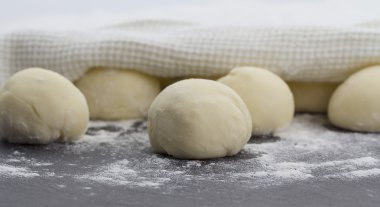 Asya mutfağı. Pirinç hamur (toplar). Ekmek.