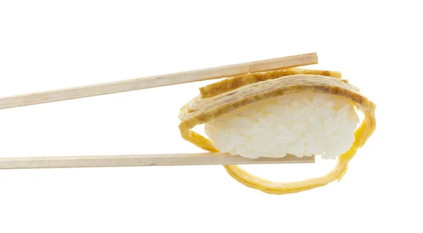 Japon mutfağı. Suşi taze malzemelerle. — Stok fotoğraf
