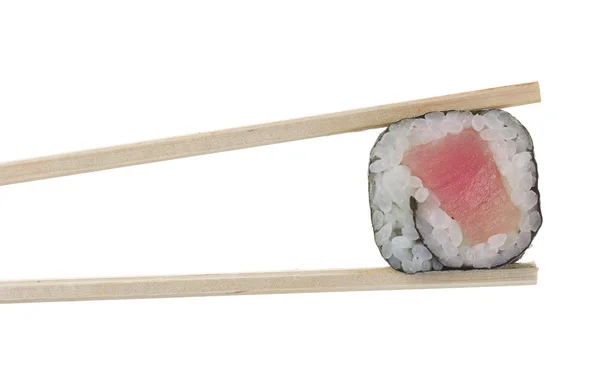 Japanse keuken. Sushi met verse ingrediënten. — Stockfoto