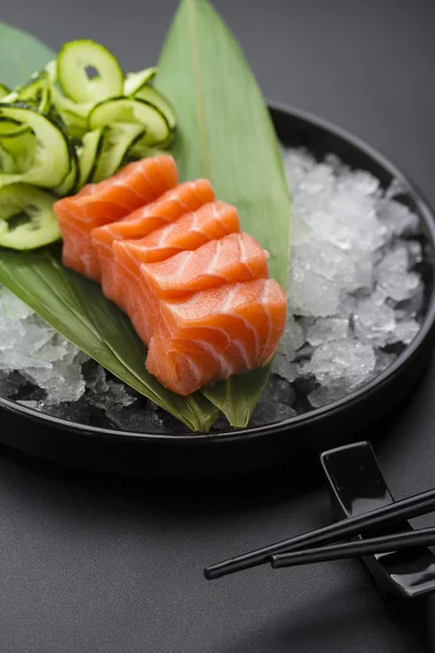 Japanese cuisine. Sushi. — Stock Photo, Image