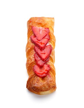 Beyaz arka plan üzerinde izole çilek ile hamur işleri