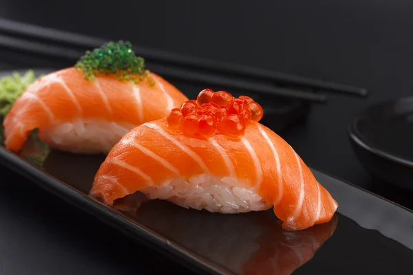 Japanese cuisine. Sushi. — Stock Photo, Image