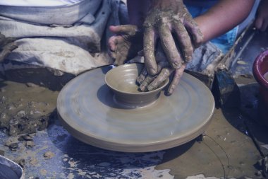 Esnaf. Clay. Potter'ın wheell.