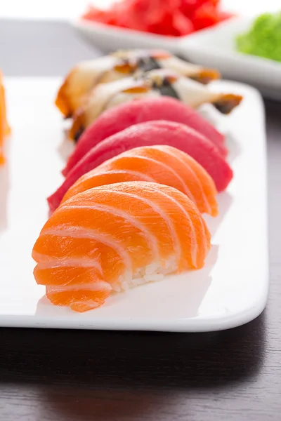 Japansk mat. Sushi . – stockfoto