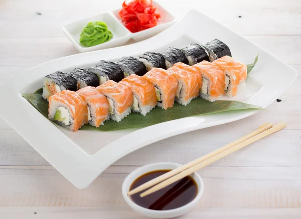 Japan cuisine. Sushi. — Stock Photo, Image