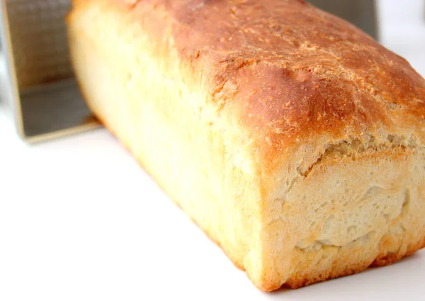Pão Trigo Branco Caseiro Com Uma Crosta Crocante Cozimento Com — Fotografia de Stock