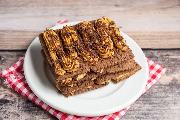 porcion de chocotorta el postre tipico de argentina