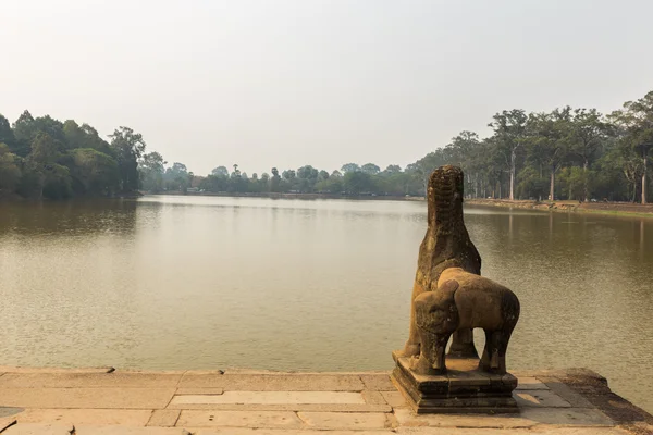 Lago del templo Angkor Wat — Foto de Stock