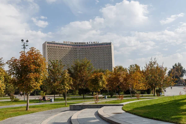 Hotel Uzbekistán en Tashkent — Foto de Stock