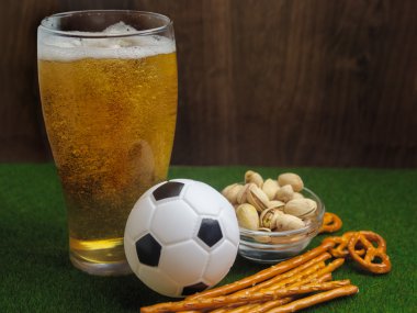 Futbol Şampiyonası izlemek için parti Gıda seçimi