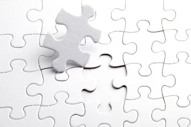 Beyaz parça puzzle