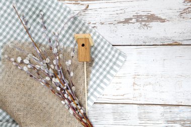 Bahar dekorasyon ile iç içe geçirme