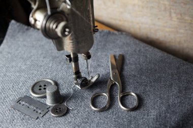 dikiş makinesi araçları ile