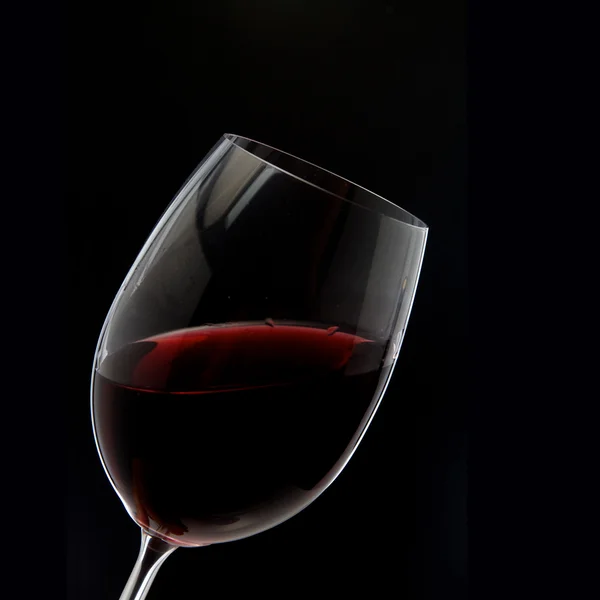 Silueta de copa de vino tinto en negro — Foto de Stock