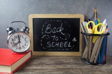 Okul Malzemelerine Dön