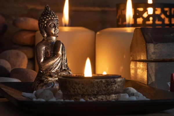 Obraz Kamieni Energetycznych Aromatycznych Świec Medytacji Ciszy Świątyni — Zdjęcie stockowe