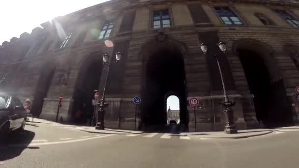 Paris'in içinden sürüş — Stok video