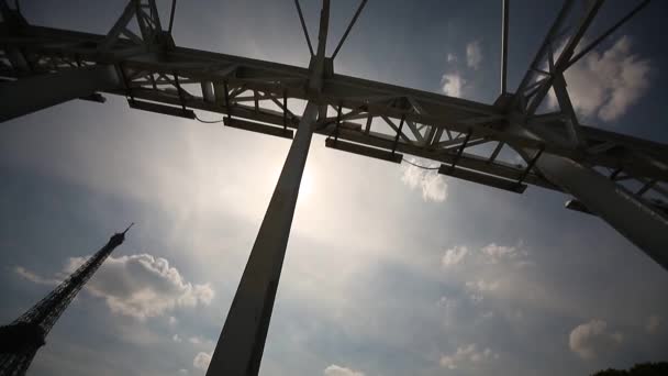 The Eiffel Tower in Paris — Stock Video