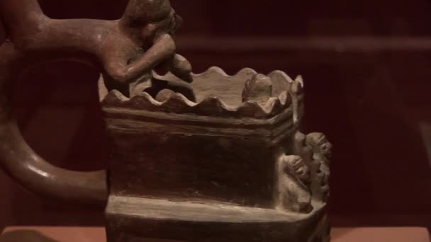 Древні артефакти і висновки — стокове відео