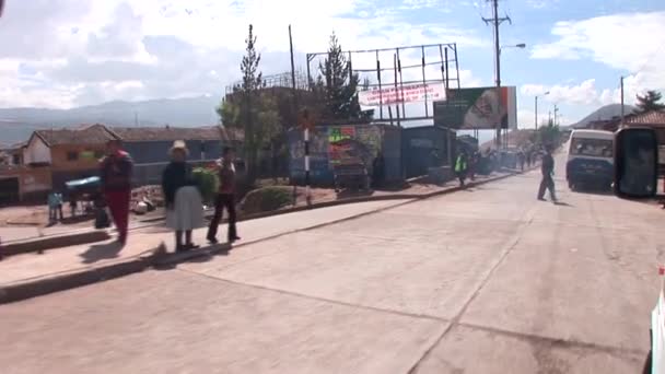 Driving thru the streets of Cusco — Stock Video