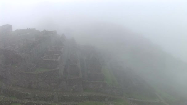 Ancient Inca lost city Machu Picchu — Stock Video