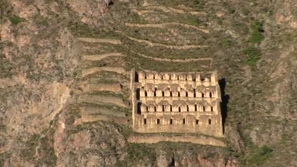 Ollantaytambo oude Inca vesting en stad — Stockvideo