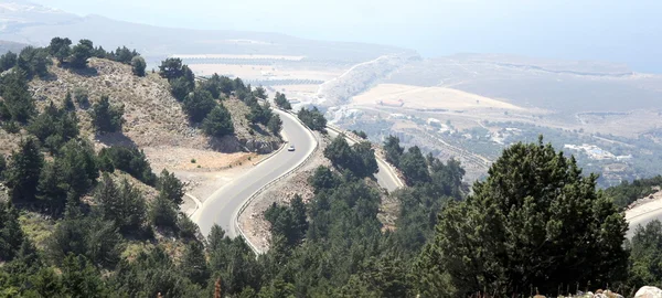 Klikaté silnici v horách Kréty — Stock fotografie