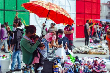 Makalelerin ve temel ihtiyaçların geleneksel 
