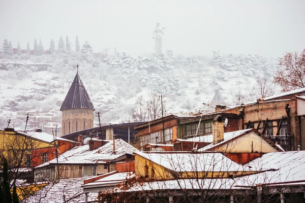 Utsikt över tbilisi gamla stan — Stockfoto