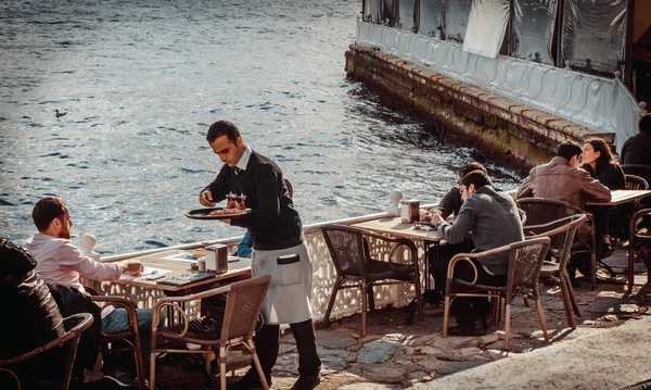 ボスポラス海峡カフェ — ストック写真