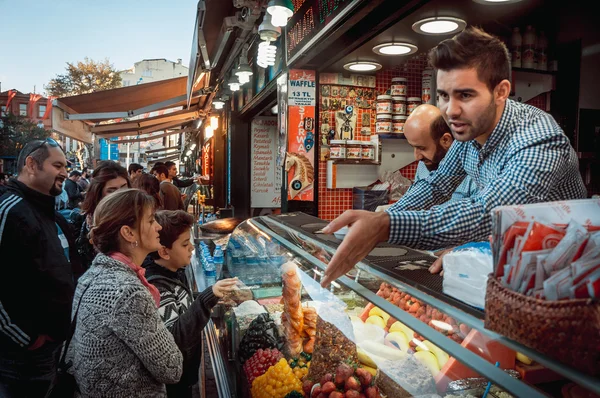 Ortakoy markt — Stockfoto