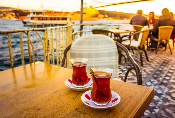 Bosphorus tea — Stock Photo, Image