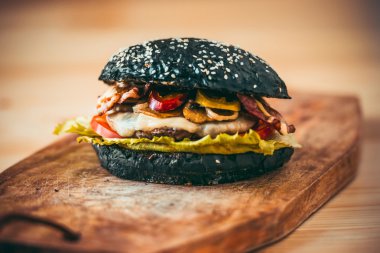 siyah burger