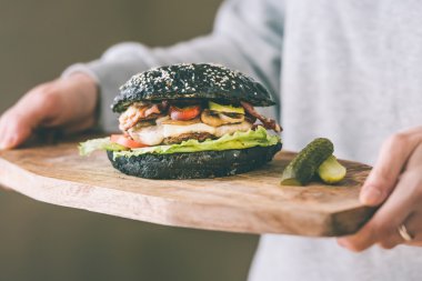 siyah burger