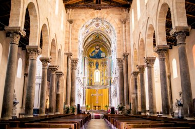 Katedral