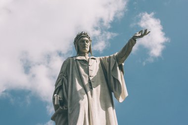 Dante.