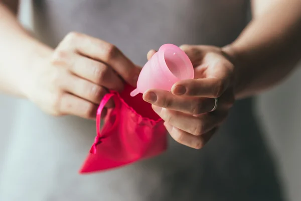 Menstruationstasse — Stockfoto