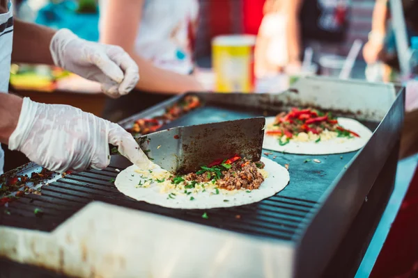 Préparation des fajitas — Photo