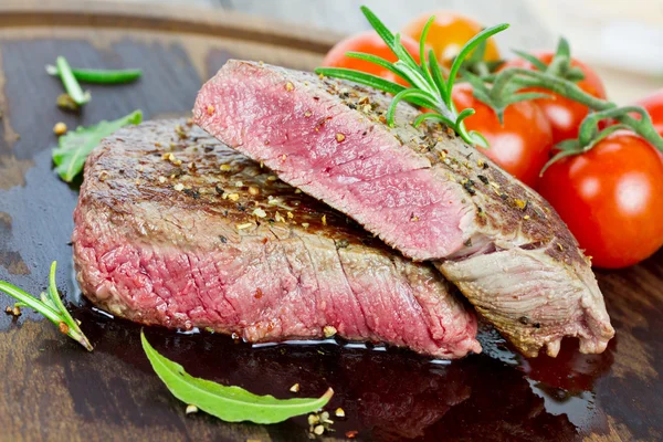 Grilled steak — Stock Photo, Image