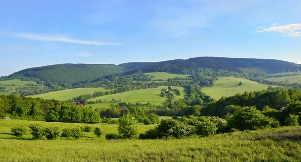 Beautiful landscape in the mountains in summer. Czech Republic - the White Carpathians - Europe. — Stock Photo, Image