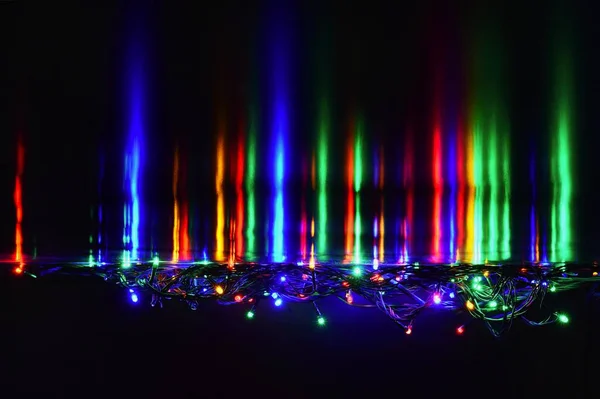 Luzes Natal Fundo Preto Com Espaço Cópia Superfície Reflectora Colorida — Fotografia de Stock