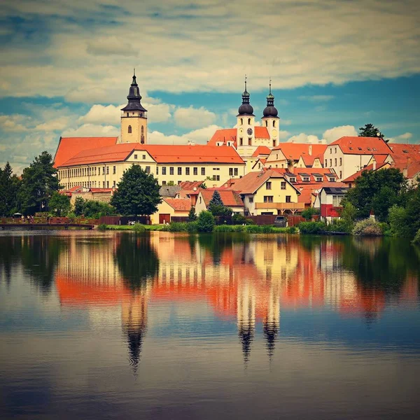 Όμορφη Πόλη Της Τσεχίας Telc Καλοκαίρι Πολύ Δημοφιλές Τουριστικό Μέρος — Φωτογραφία Αρχείου
