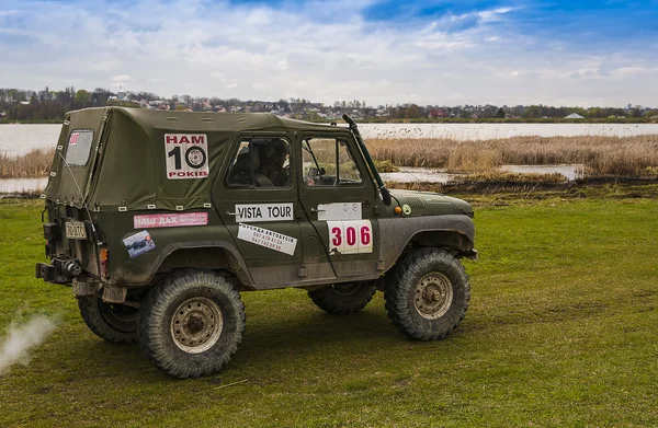 Drives UAZ during a motoring event Lvov Off-Road — Stock Photo, Image