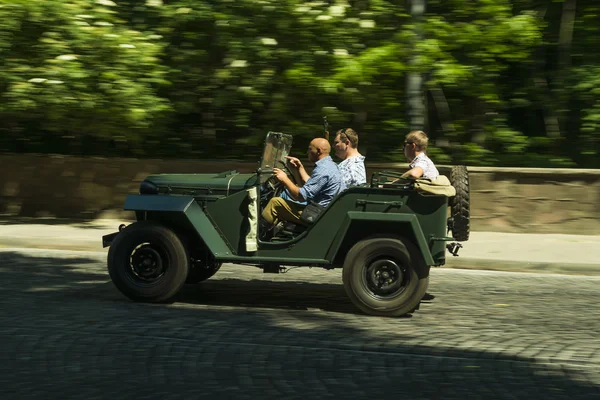 古いレトロな車 Gaz-67 — ストック写真