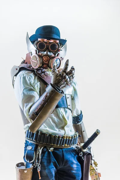 Steampunk tarzı giyinmiş cosplayer çocuk